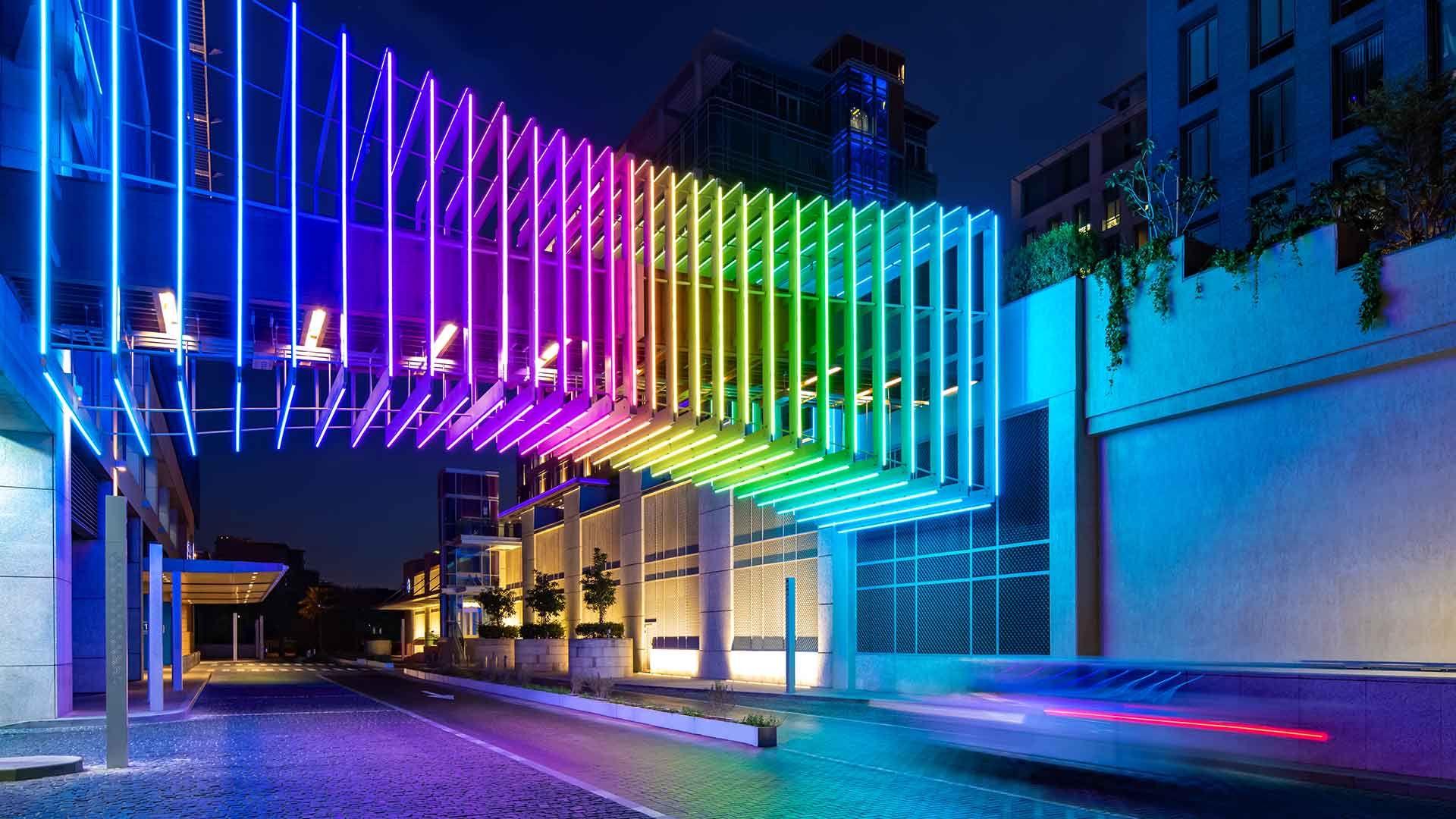 RGB facade lighting integration